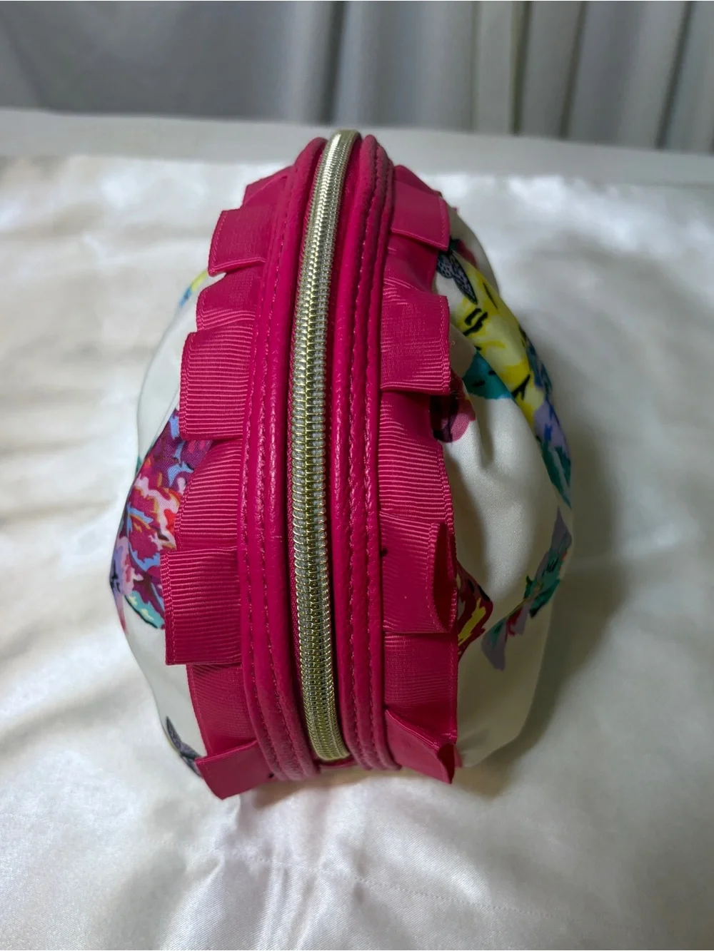 Betsey Johnson Cosmetic Bag With Vibrant Floral Print